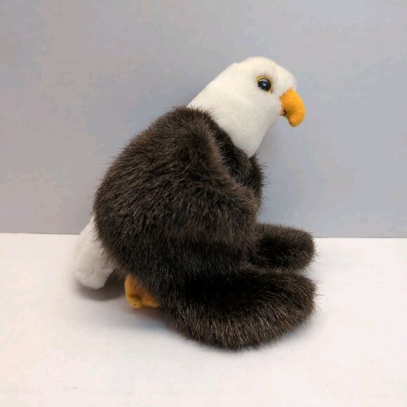 K & M International Bald Eagle Plush Stuffed Animal Toy 1994 - Picture 3 of 9